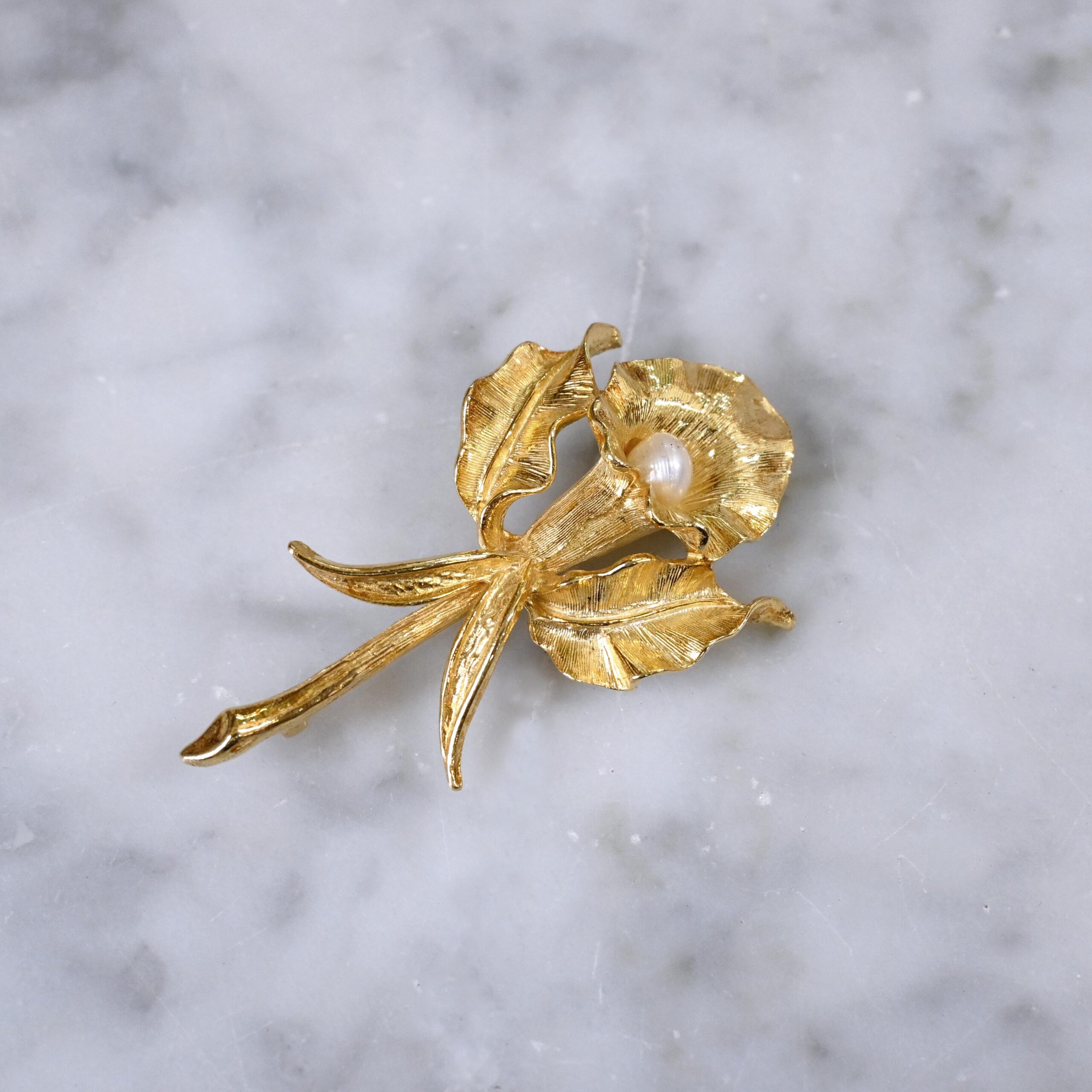 Broche Cala
